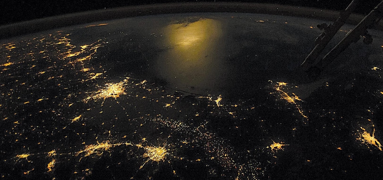nasa discovers city lights